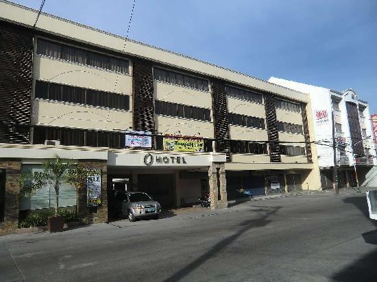 O Hotel Bacolod Exterior photo